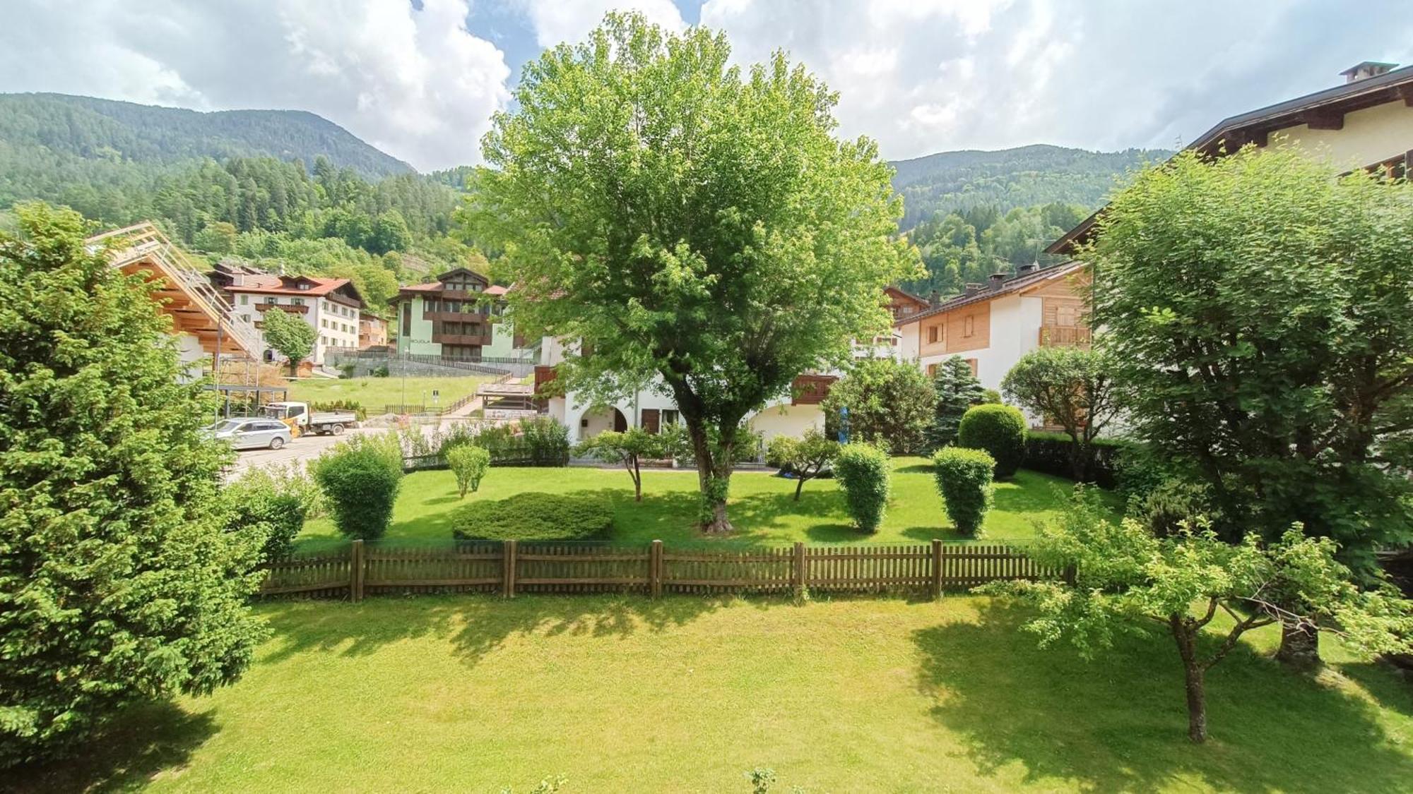 La Cri Bed & Breakfast Giustino Exteriör bild