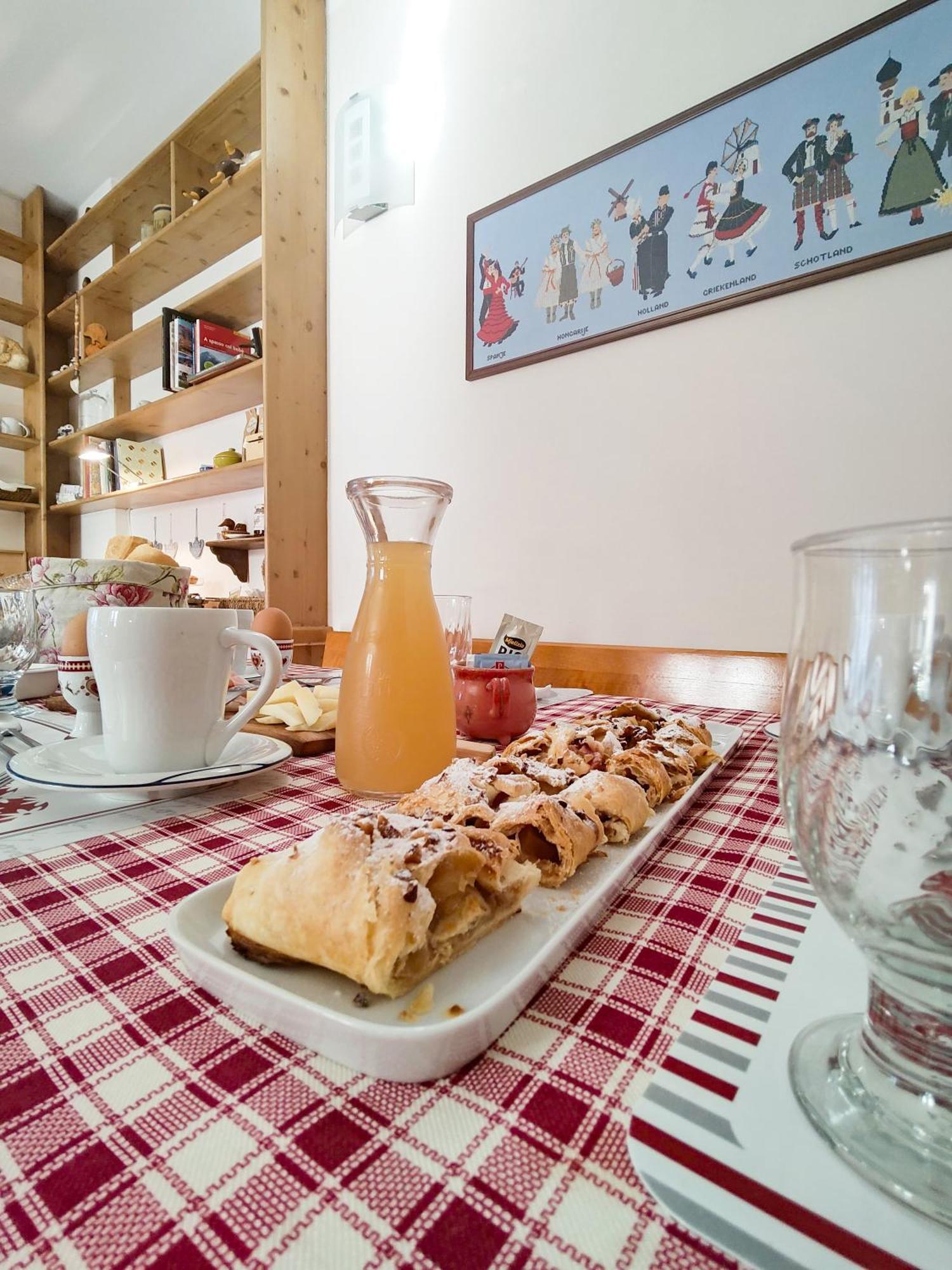La Cri Bed & Breakfast Giustino Exteriör bild